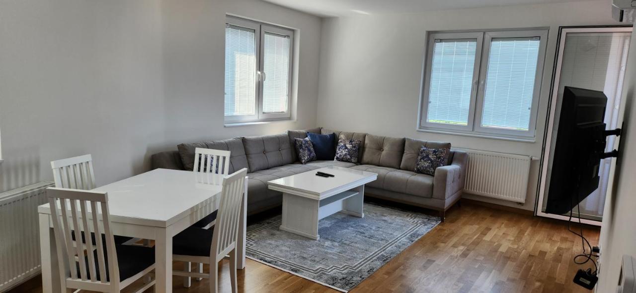 Brand New Two Bedroom And One Living Room Apartment In A Great Location! Сараево Экстерьер фото